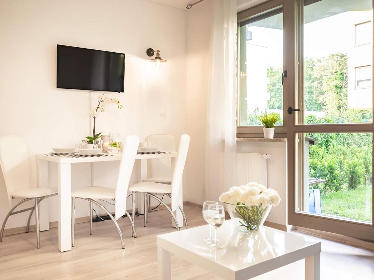 Vacationclub - Zdrojowa 22 Apartament 5 ชวีโนวิชแจ ภายนอก รูปภาพ